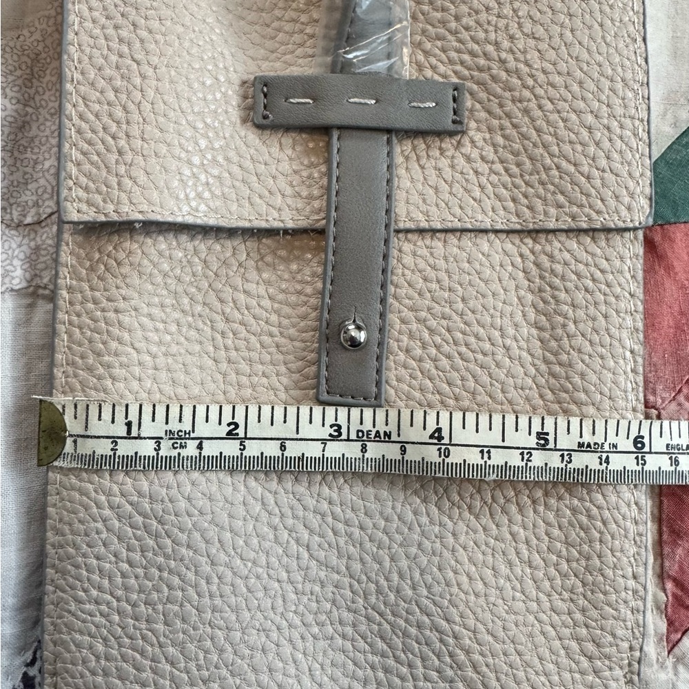 Small crossbody - Picture 7 of 8